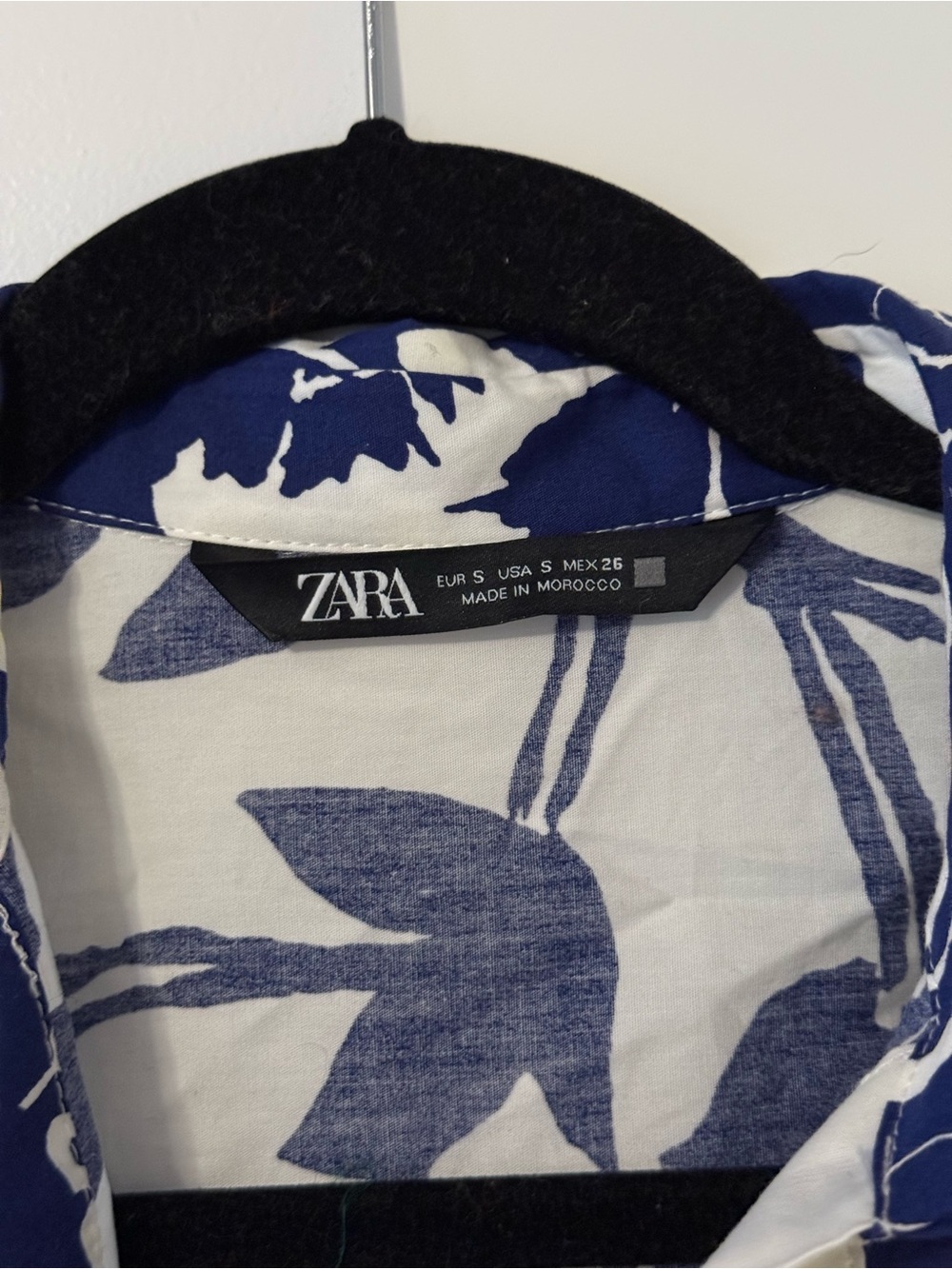 Zara Navy and White Floral Shirt Dress with Buckle - Picture 2 of 5